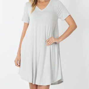 ZENANA Swing Loose T-Shirt V-Neck Dress Large Gray Pockets & Short Sleeves